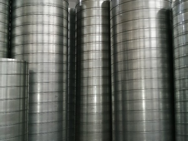 通風(fēng)處理過程中的通風(fēng)口有多種選擇？--[大世界]