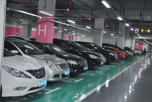 萬達(dá)地下停車庫通風(fēng)管道